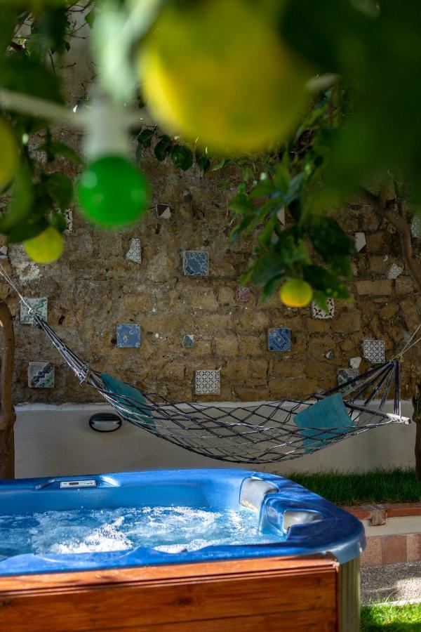 Il Giardino Dei Venti Hotel Napoli Exterior foto