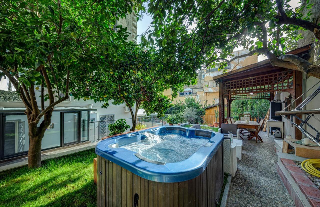 Il Giardino Dei Venti Hotel Napoli Exterior foto