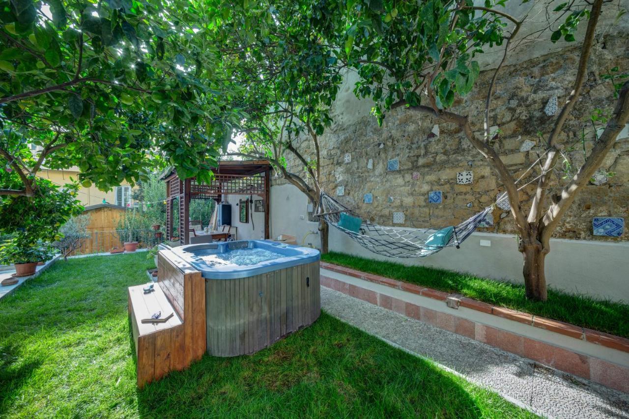 Il Giardino Dei Venti Hotel Napoli Exterior foto